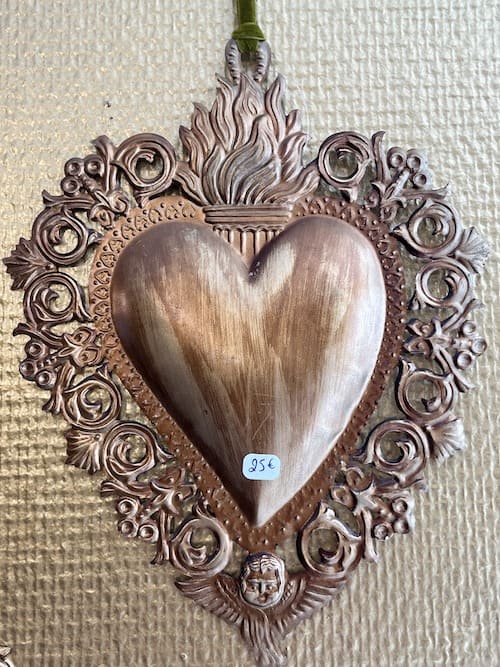 Déco Coeur ex voto en laiton 18x23 cm
